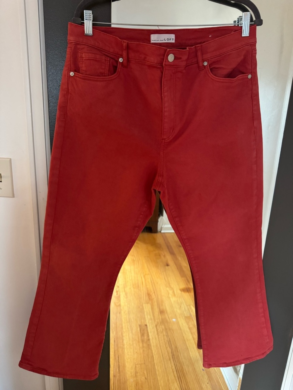 LOFT Women’s Coral Kick Crop Jeans sz 14 32